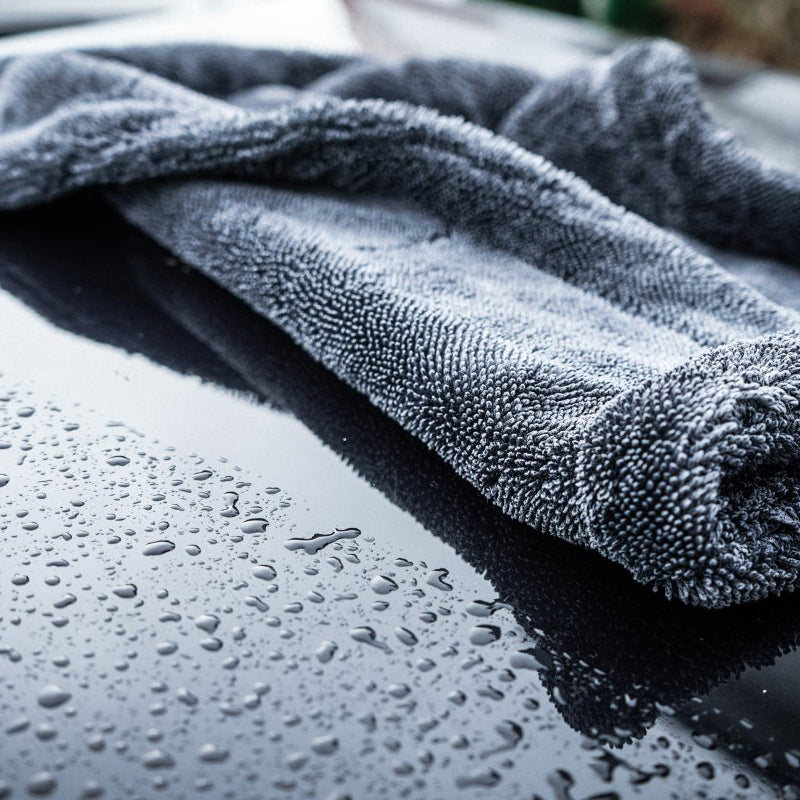 Das Auto mit dem Mikrofasertuch trocknen: Alles, was du dazu wissen musst!